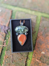 Load image into Gallery viewer, Serephinite and Carnelian