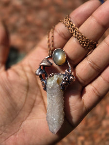 Mushroom Spirit Quartz w Grey Moonstone