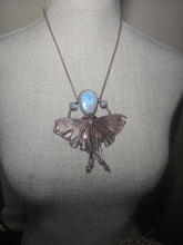 Load image into Gallery viewer, REAL Luna Moth with Rainbow Moonstone