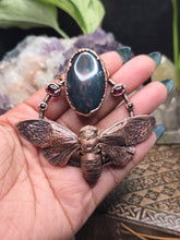 Load image into Gallery viewer, REAL Cicada w Bloodstone &amp; Red Garnet