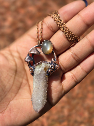 Mushroom Spirit Quartz w Grey Moonstone