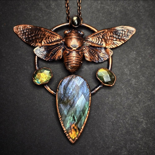 Real Cicada w Triple Labradorite & Golden Sheen Obsidian